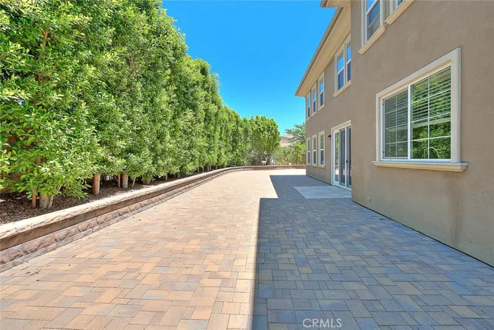 1049 Newhall, Brea, California 92821