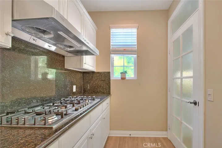 1049 Newhall, Brea, California 92821