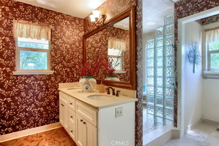 41210 Highway 49, Oakhurst, California 93644