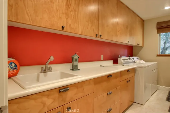 41210 Highway 49, Oakhurst, California 93644
