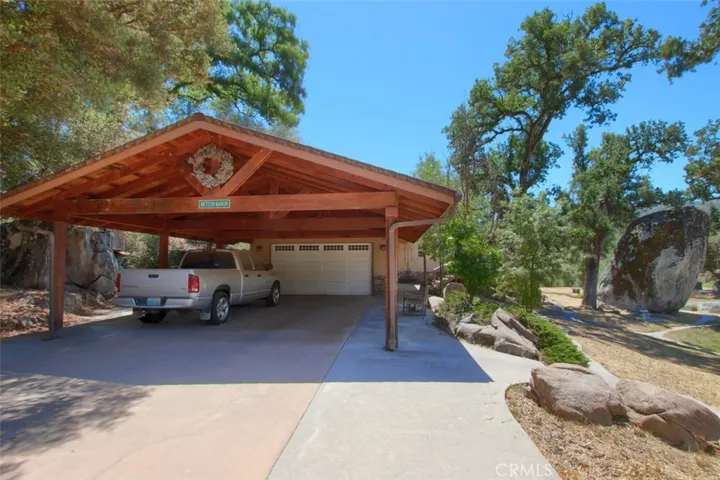41210 Highway 49, Oakhurst, California 93644