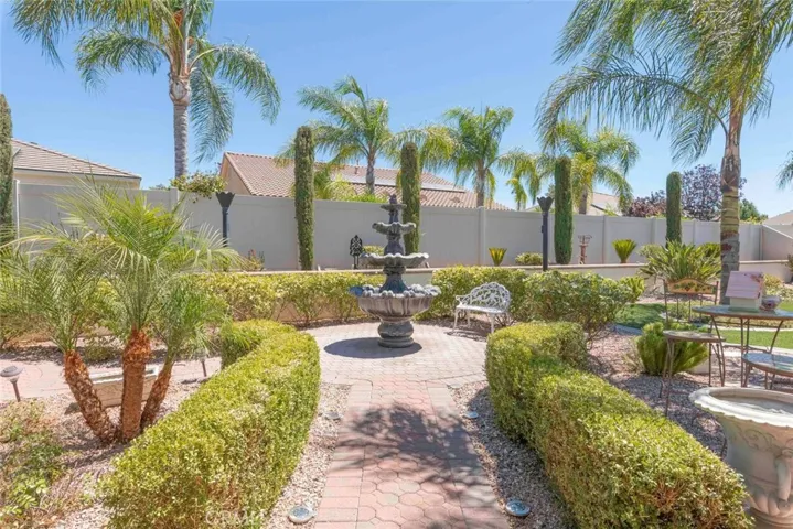 1672 Paseo Diamante, Hemet, California 92545