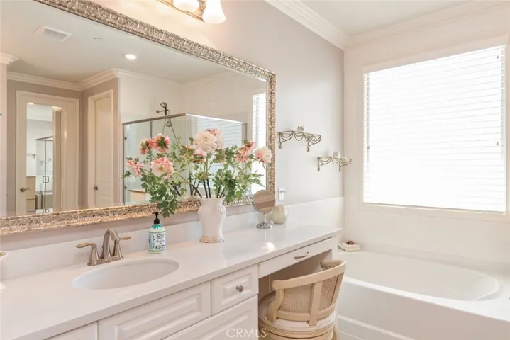 1672 Paseo Diamante, Hemet, California 92545