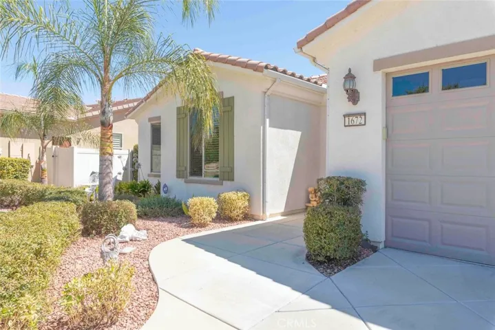1672 Paseo Diamante, Hemet, California 92545