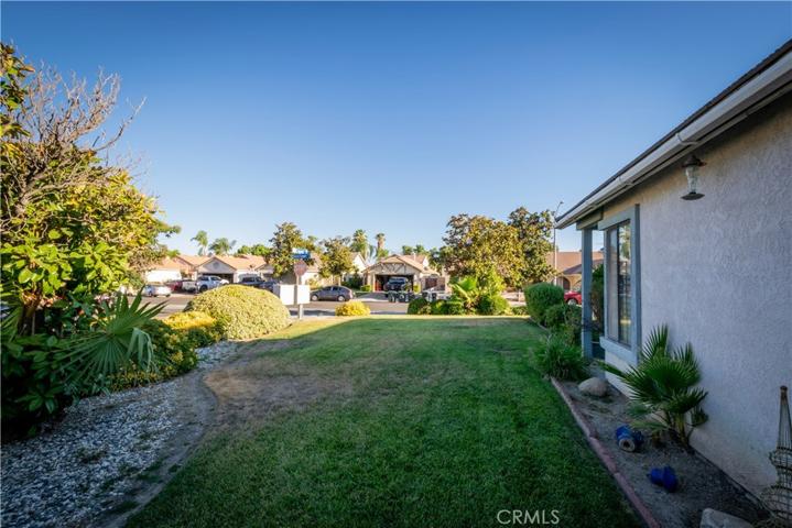 2224 Wildflower Avenue, Hemet, California 92545