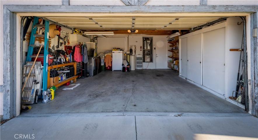 Insulated Double Garage with Opener