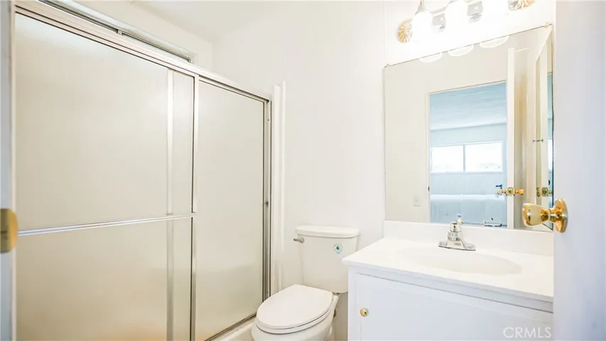 25138 Avenida Valencia, Homeland, California 92548