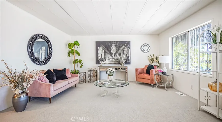 25138 Avenida Valencia, Homeland, California 92548
