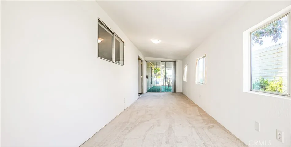 25138 Avenida Valencia, Homeland, California 92548
