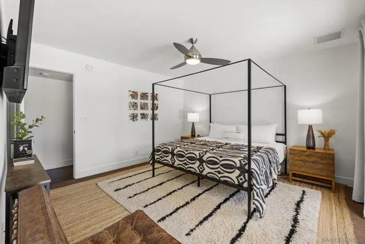 544 N Tercero Circle, Palm Springs, California 92262