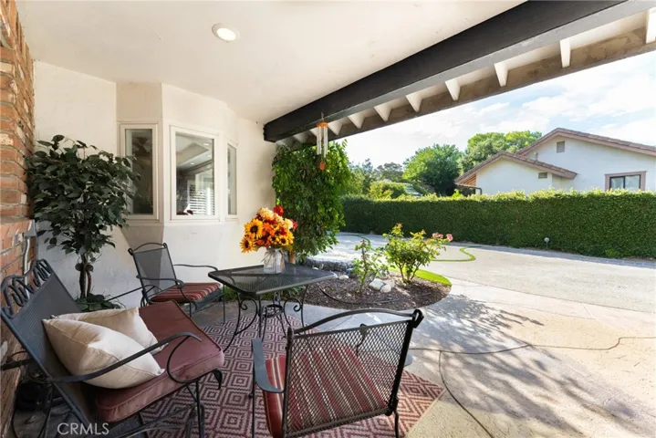 25013 Highspring Avenue, Newhall, California 91321