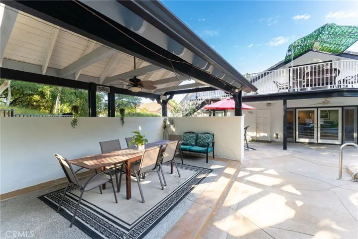 25013 Highspring Avenue, Newhall, California 91321
