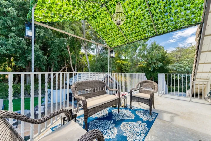 25013 Highspring Avenue, Newhall, California 91321