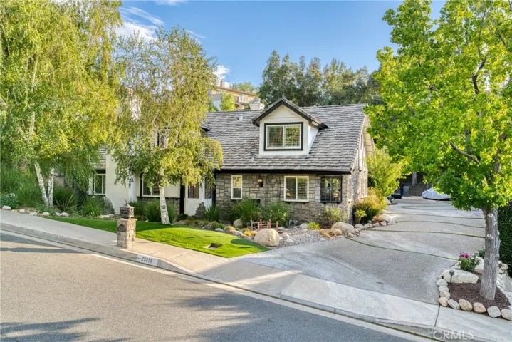 25013 Highspring Avenue, Newhall, California 91321