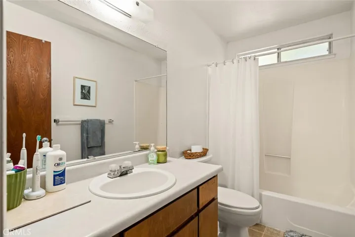 8 Lorayne Court, Chico, California 95926