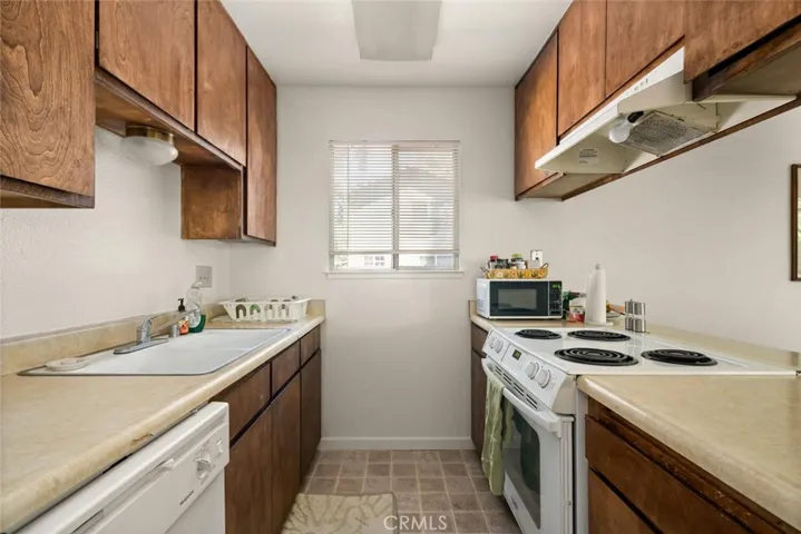8 Lorayne Court, Chico, California 95926