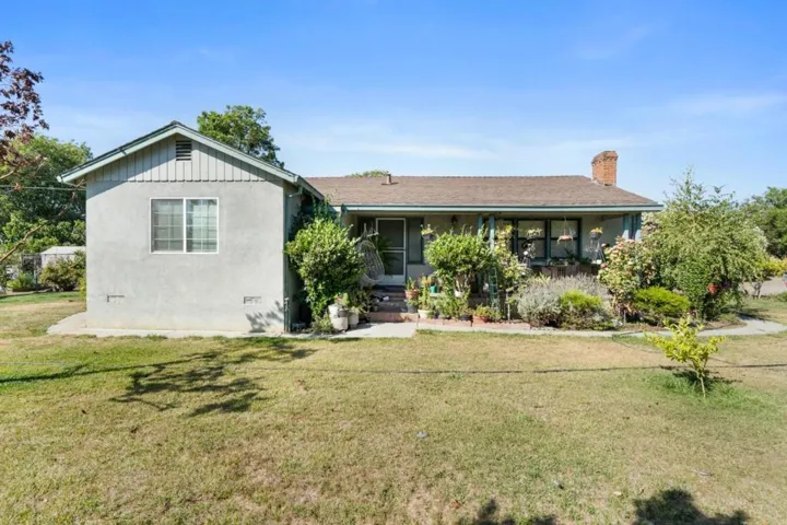 3665 Pacheco Pass Highway, Gilroy, California 95020