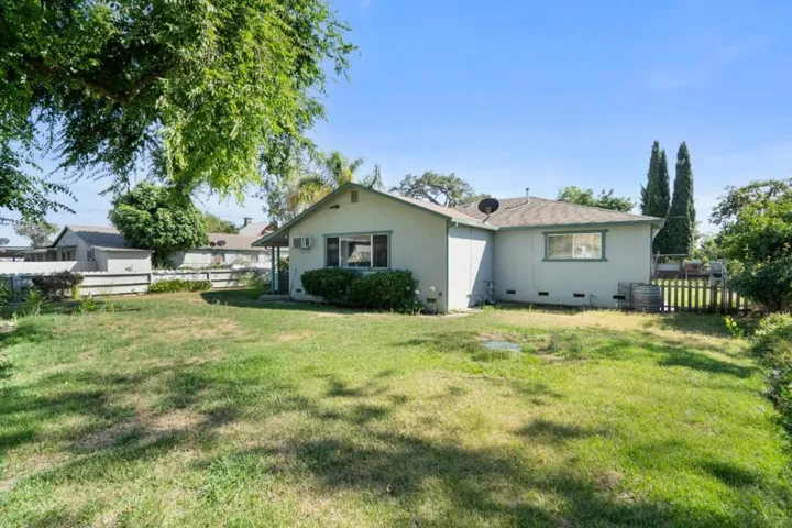 3665 Pacheco Pass Highway, Gilroy, California 95020