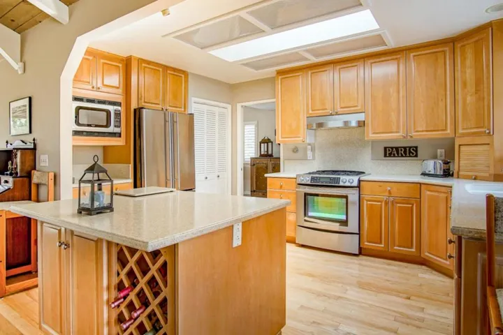 1 Stratford Place, Monterey, California 93940