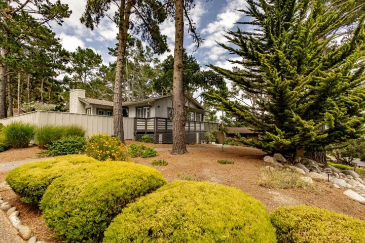 1 Stratford Place, Monterey, California 93940