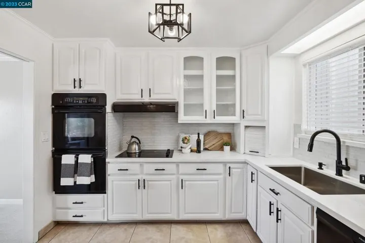 958 Ingerson Ave, San Francisco, California 94124