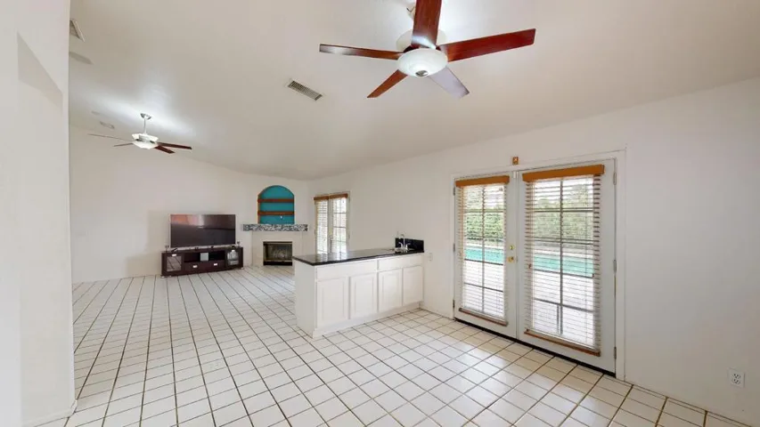30370-Travis-Ave-Cathedral-City-CA-92234