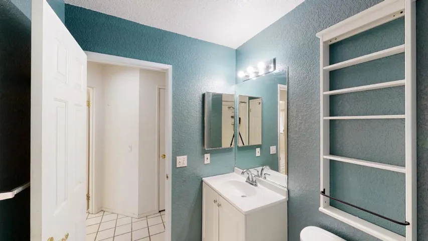 30370-Travis-Ave-Cathedral-City-CA-92234