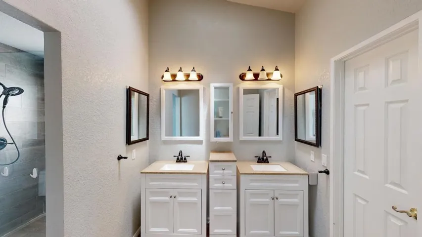 30370-Travis-Ave-Cathedral-City-CA-92234