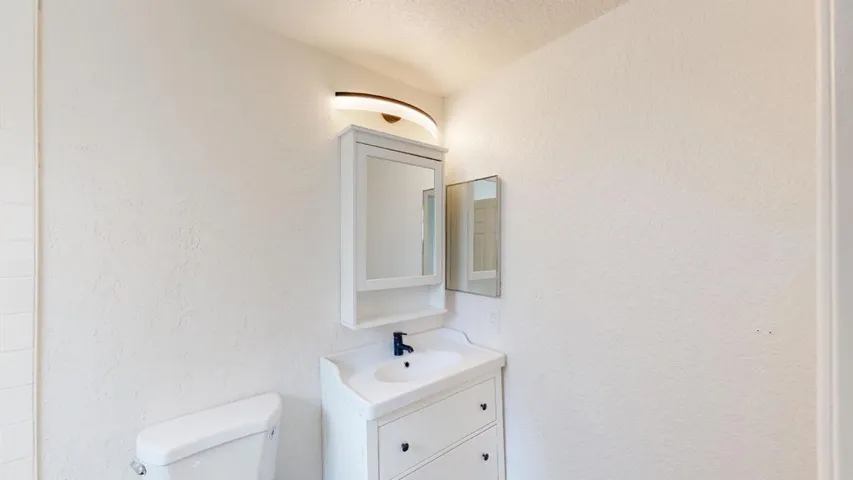 30370-Travis-Ave-Cathedral-City-CA-92234