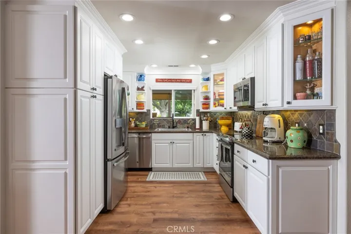 2155 Via Mariposa E Unit B, Laguna Woods, California 92653