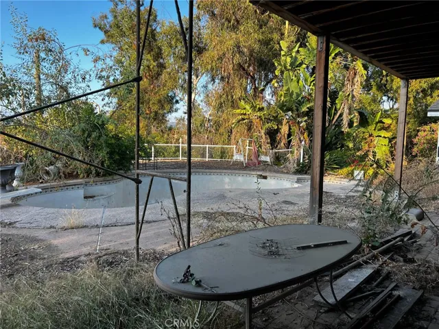 5124 E Crescent Drive, Anaheim Hills, California 92807