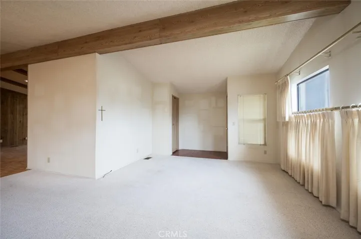 VIEW OF LIVING RM