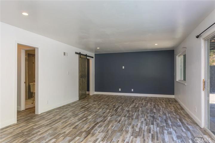 1409 Los Amigos Avenue, Simi Valley, California 93065