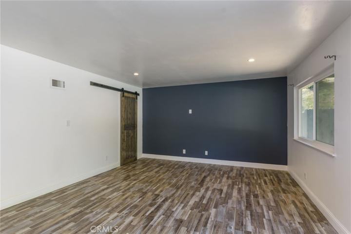 1409 Los Amigos Avenue, Simi Valley, California 93065
