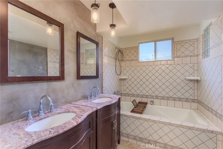 1409 Los Amigos Avenue, Simi Valley, California 93065