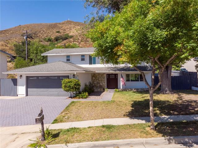 1409 Los Amigos Avenue, Simi Valley, California 93065