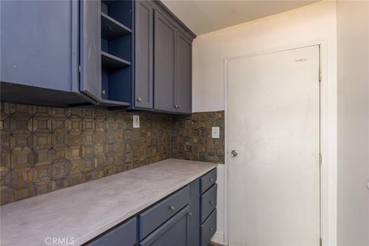 1409 Los Amigos Avenue, Simi Valley, California 93065