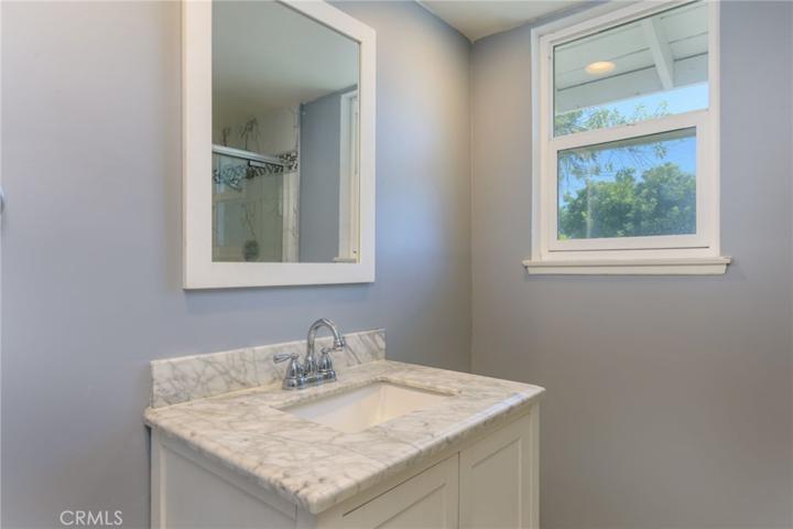 1409 Los Amigos Avenue, Simi Valley, California 93065