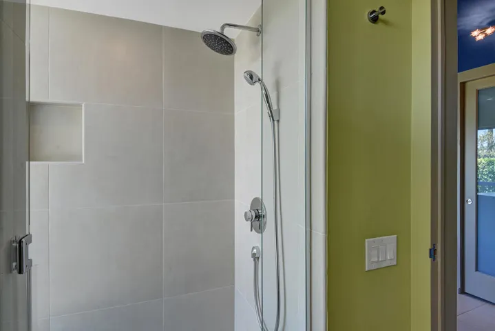 PRIMARY BATH SHOWER DETAIL MLS