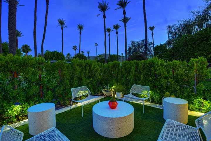 NIGH BACK PATIO TIGHT NATURAL.jpg mls
