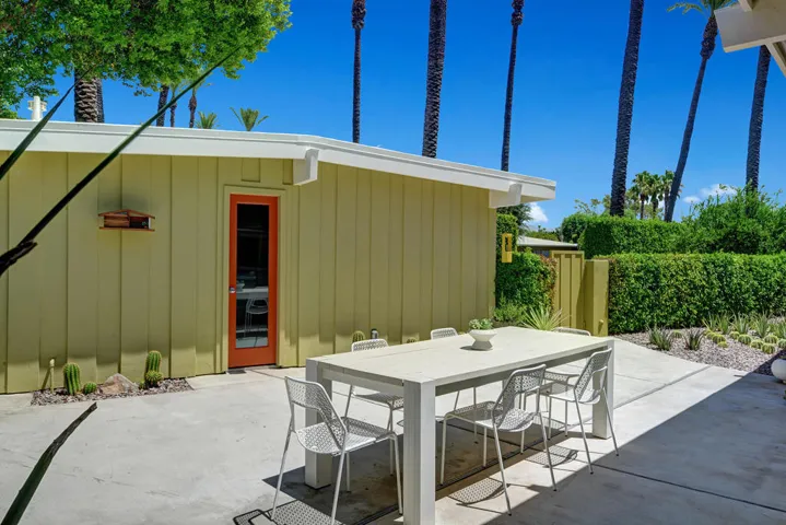 ENTRY COURTYARD DINING REVERSE MLS