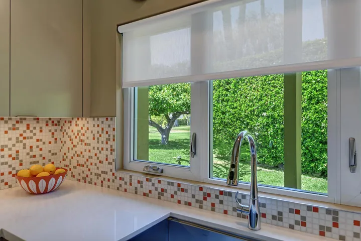 KITCHEN SINK DETAIL MLS
