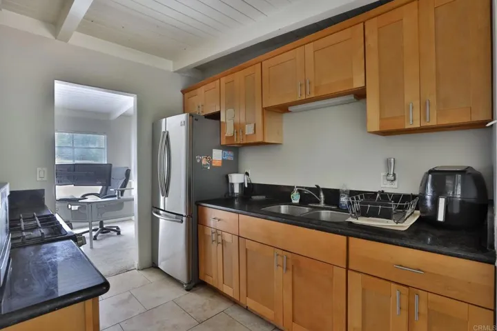 3862 Avocado Blvd, La Mesa, California 91941