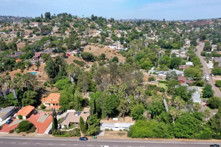3862 Avocado Blvd, La Mesa, California 91941