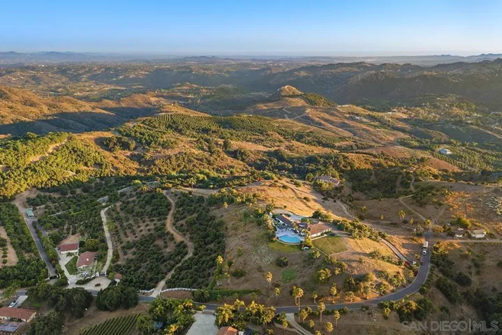 24385 Fuerte Rd., Temecula, California 92590