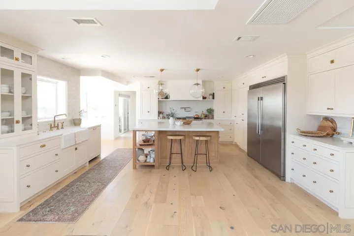 24385 Fuerte Rd., Temecula, California 92590
