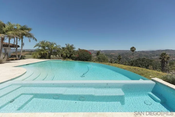 24385 Fuerte Rd., Temecula, California 92590
