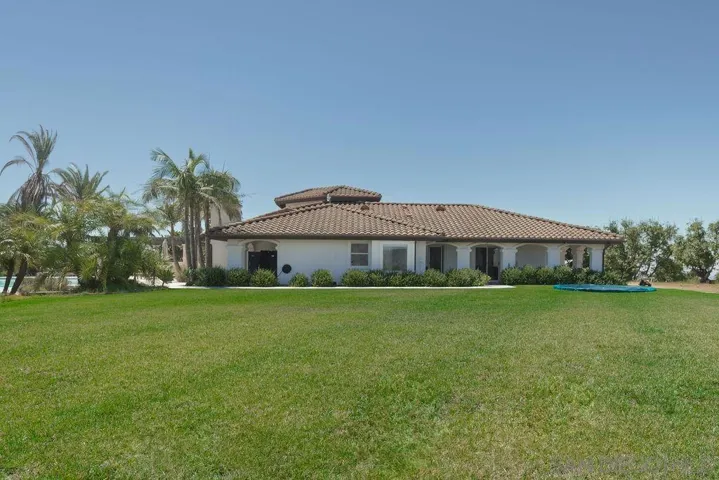 24385 Fuerte Rd., Temecula, California 92590