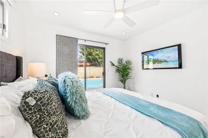17602 Still Harbor Lane, Huntington Beach, California 92647