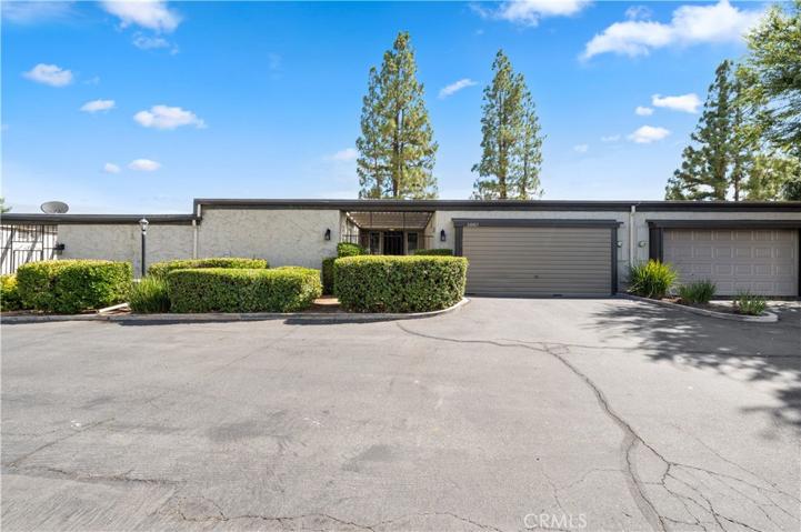 26063 Verde Grande Court, Menifee, California 92586